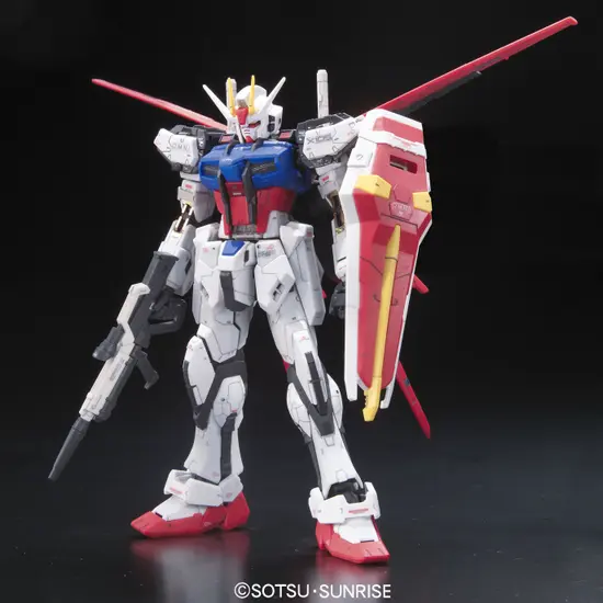 Mô hình lắp ráp RG 1/144 AILE STRIKE GUNDAM