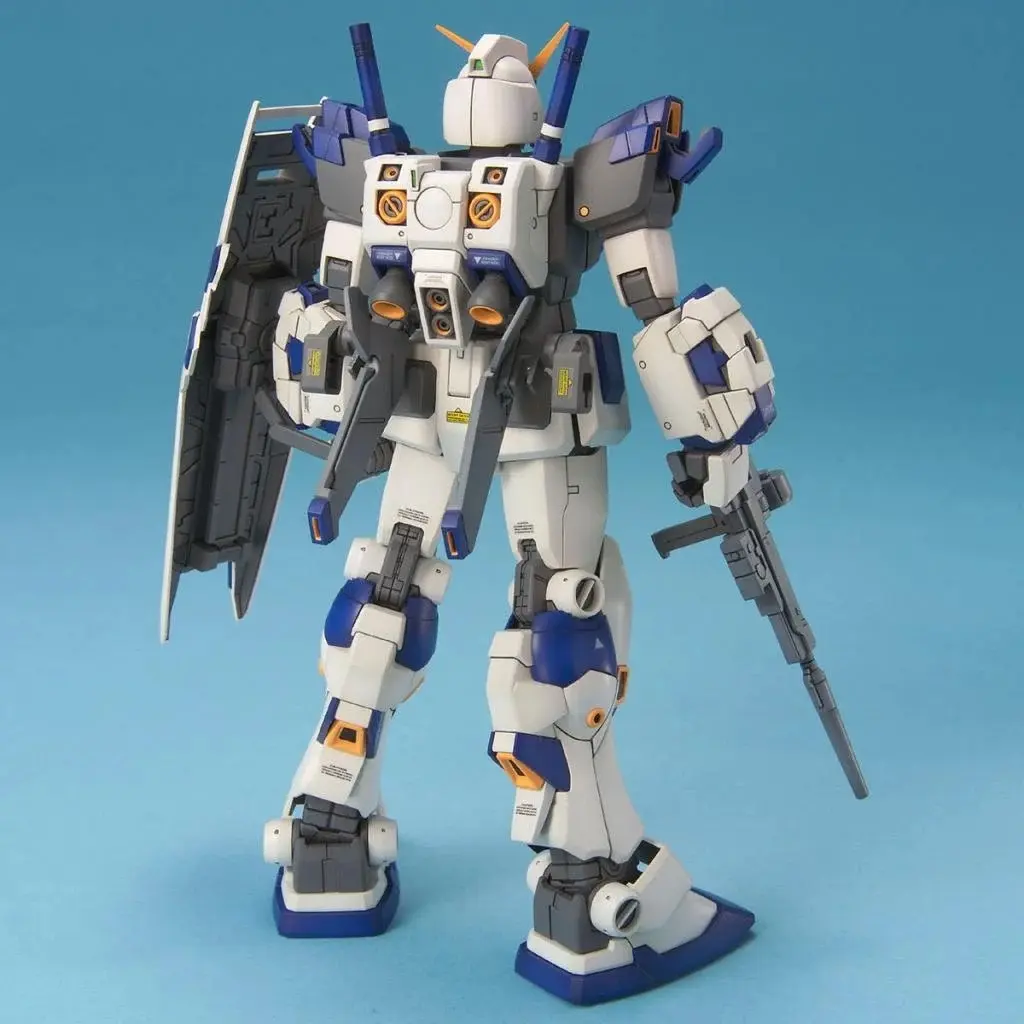 Mô hình lắp ráp MG 1/100 RX-78-4 GUNDAM