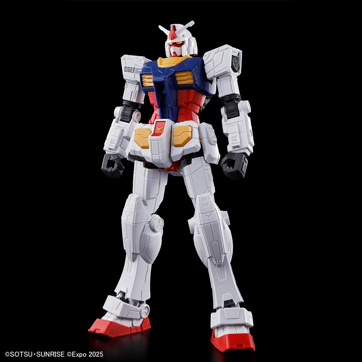 Mô hình lắp ráp ENTRY GRADE 1/144 RX-78F00/E GUNDAM